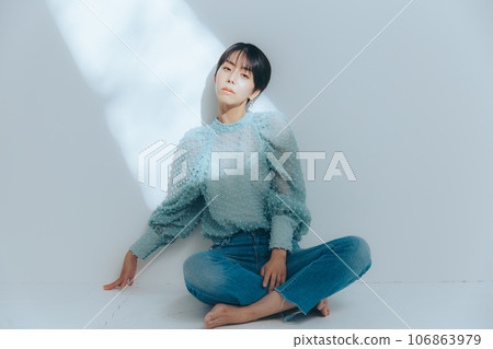女性美麗的照片 106863979