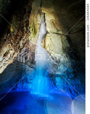 Amano Iwato Falls (vertical) and bubble Amano Iwato Falls (vertical) and bubble 106864084