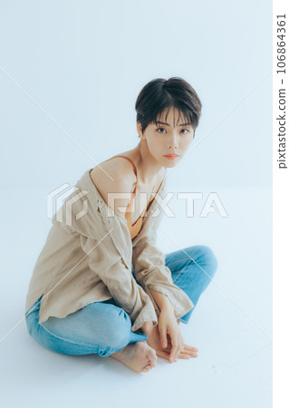年輕女士的生活方式 106864361