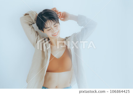 年輕女士的生活方式 年輕女士的生活方式 106864425