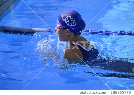 Swimming competition Swimming competition 106865779