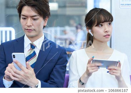 Men and women shooting cooperation "Keioh Electric Railway Co., Ltd." Men and women shooting cooperation "Keioh Electric Railway Co., Ltd." 106866187