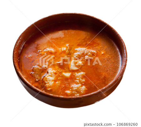 Castilian garlic soup 106869260