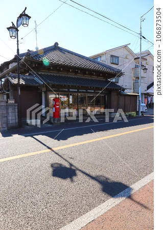 Ibaraki Ryugasaki Scenery with a round mailbox (Tanaka Shoten) Ibaraki Ryugasaki Scenery with a round mailbox (Tanaka Shoten) 106873504