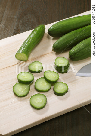 cucumber cut image cucumber cut image 106874241