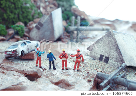 因災難而倒塌的房屋和城市立體模型 因災難而倒塌的房屋和城市立體模型 106874605