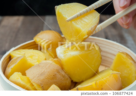 Potato barter chopsticks Potato barter chopsticks 106877424
