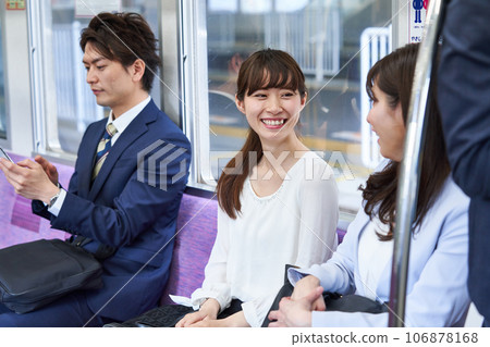 Men and women shooting cooperation "Keioh Electric Railway Co., Ltd." 106878168