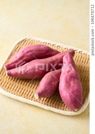 Sweet potato from Chiba Prefecture 106878712