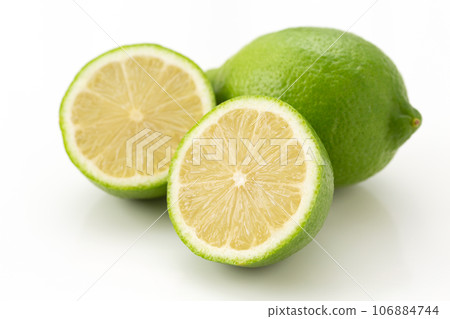 Green lemon Green lemon 106884744