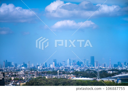 New view of Tokyo cityscape in Japan. A panoramic view of the metropolis of Tokyo. You can also see Shibuya, Roppongi His, Azabudai, Shiodome, etc. 106887755