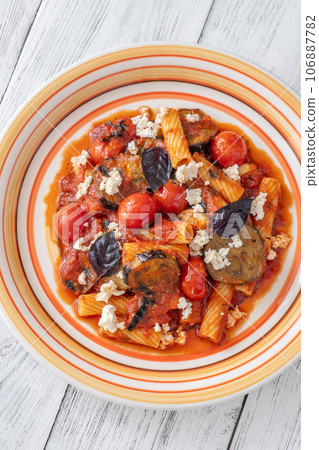 Pasta Alla Norma 106887782