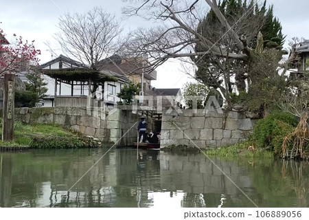 [福岡縣柳川市] 北原白秋的故鄉水鄉“柳川漂流” - 從Donko船上看到的閘門 106889056