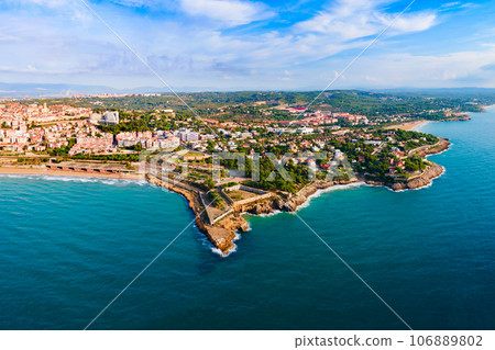 Tarragona city aerial panoramic view in Spain 106889802