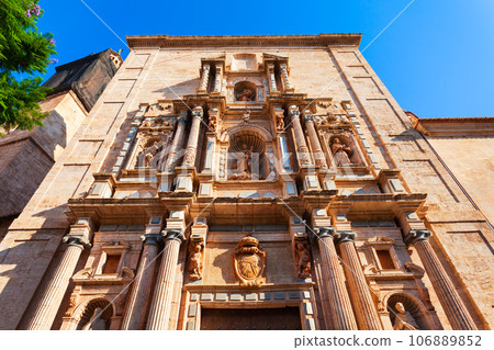 Parish Church of the Holy Cross in Valencia 106889852