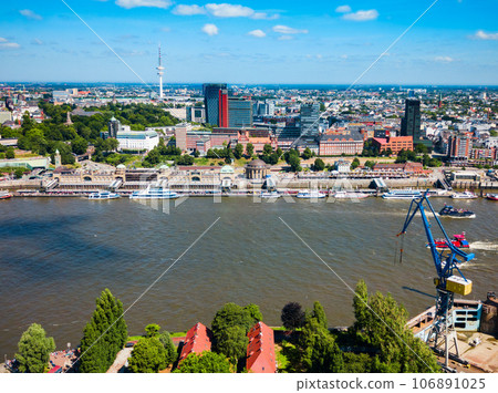 Hamburg city centre view, Germany 106891025