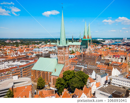 St. Petri Church in Lubeck 106891041