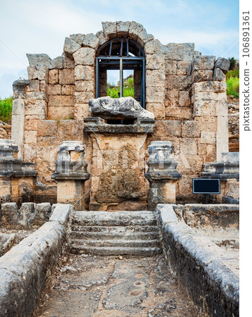 Perge ancient anatolian city, Antalya 106891361