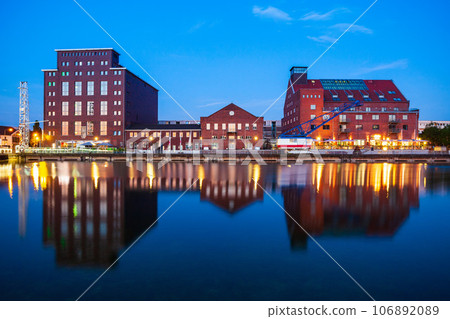 Innenhafen harbor district in Duisburg 106892089