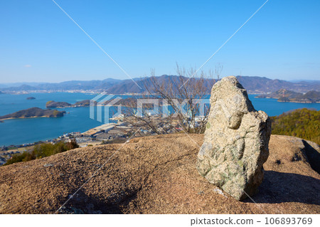 Scenery seen from Mt. Shirataki 106893769