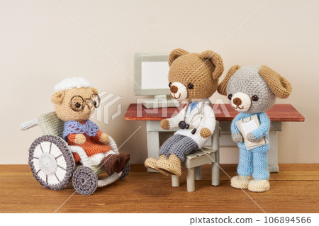 Animal amigurumi examination 106894566