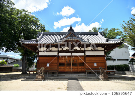 Mitsugi Shrine (prayer hall) [Gyobu, Yao City, Osaka Prefecture] 106895647