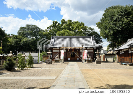 Shibukawa Shrine (prayer hall) [Yao City, Osaka Prefecture] 106895830