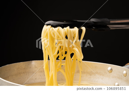 意大利面夾 106895851