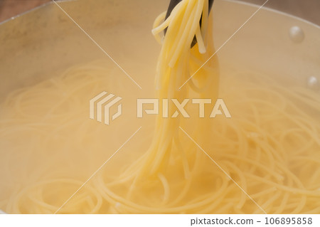 pasta tongs pasta tongs 106895858