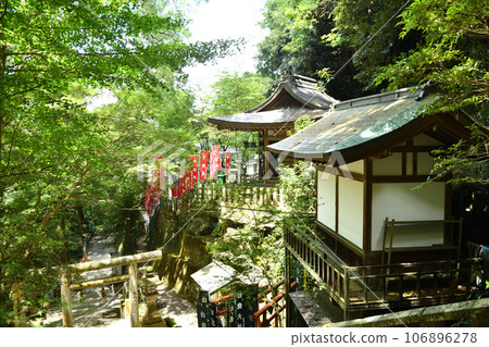 岩戶神社【大阪府八尾市】 106896278
