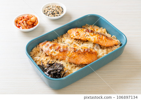 salmon with spicy miso rice bowl 106897134