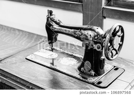 復古縫紉機形象仿古形像素材 復古縫紉機形象仿古形像素材 106897568
