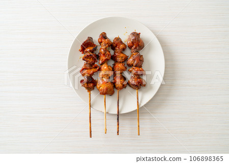 grilled chicken gizzard skewer yakitori serve in izakaya style grilled chicken gizzard skewer yakitori serve in izakaya style 106898365