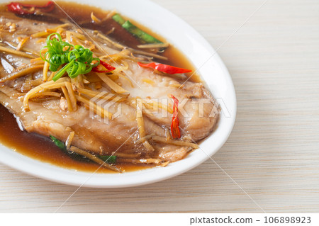 Steamed Fish with Soy Sauce Steamed Fish with Soy Sauce 106898923