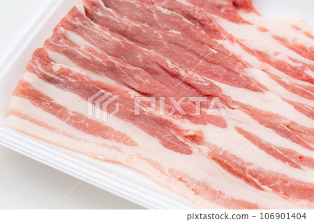 Pork rib slice Pork rib slice 106901404