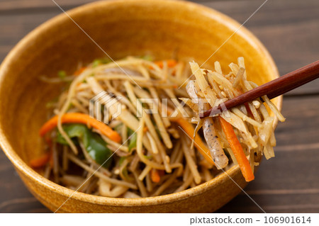 蔬菜金比拉牛蒡 106901614