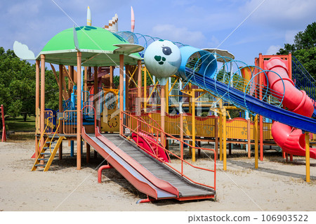 Fukiagehama Seaside Park Large complex play equipment 106903522