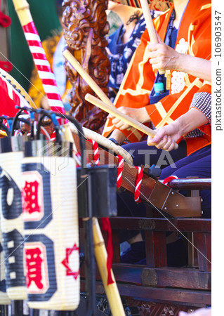 Takasaki City Takasaki Festival People riding on floats and beating drums Takasaki City Takasaki Festival People riding on floats and beating drums 106903547