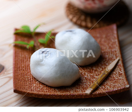 日本代表性的和果子 薄皮饅頭（薄皮饅頭） 稻中饅頭 饅頭 106903942