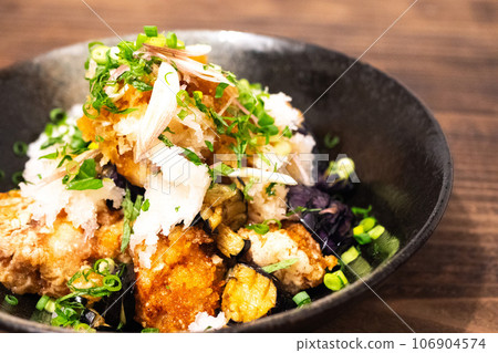 Fried eggplant and fried chicken with grated ponzu sauce Fried eggplant and fried chicken with grated ponzu sauce 106904574