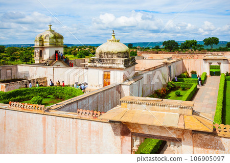 Maharani Shri Padmini Palace, Chittor Fort 106905097