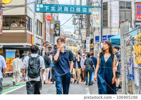 東京下北澤站世田谷的街景 106905286