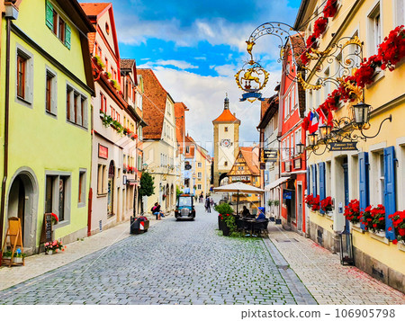 Rothenburg ob der Tauber old town 106905798