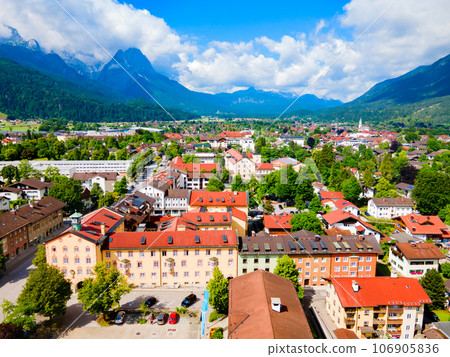Town Hall in Garmisch-partenkirchen in Germany Town Hall in Garmisch-partenkirchen in Germany 106905836