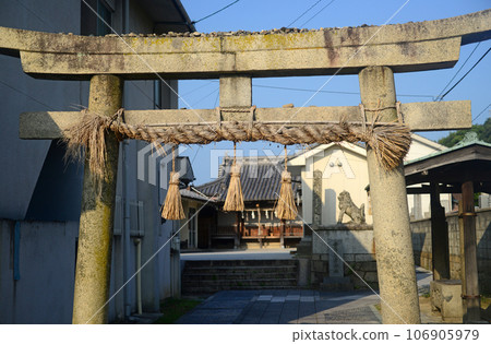 Stone Torii of Onomichi Ichinomiya Shrine-1 Stone Torii of Onomichi Ichinomiya Shrine-1 106905979
