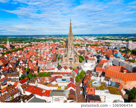 Ulm Minster Church aerial panoramic view, Germany Ulm Minster Church aerial panoramic view, Germany 106906454