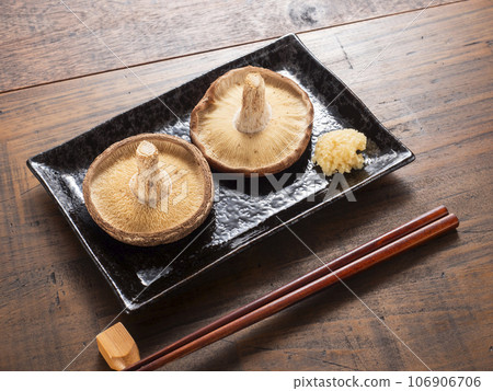 烤香菇 106906706