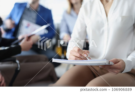 Business people for training write information in notebook Business people for training write information in notebook 106906889