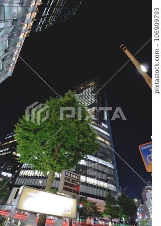 View of cityscape intersections etc. 106909793