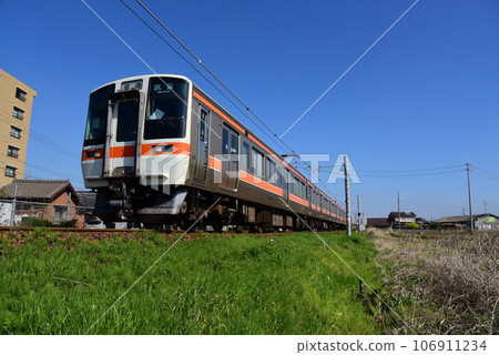 武豐線 311 系運行於石濱和東浦之間 106911234